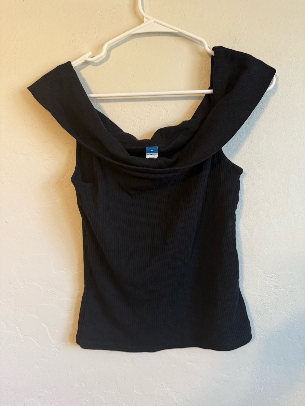 Old Navy Black Off-Shoulder Ribbed Camisole